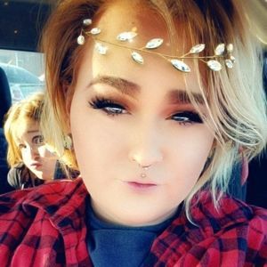 Meet your Posher, Dannie